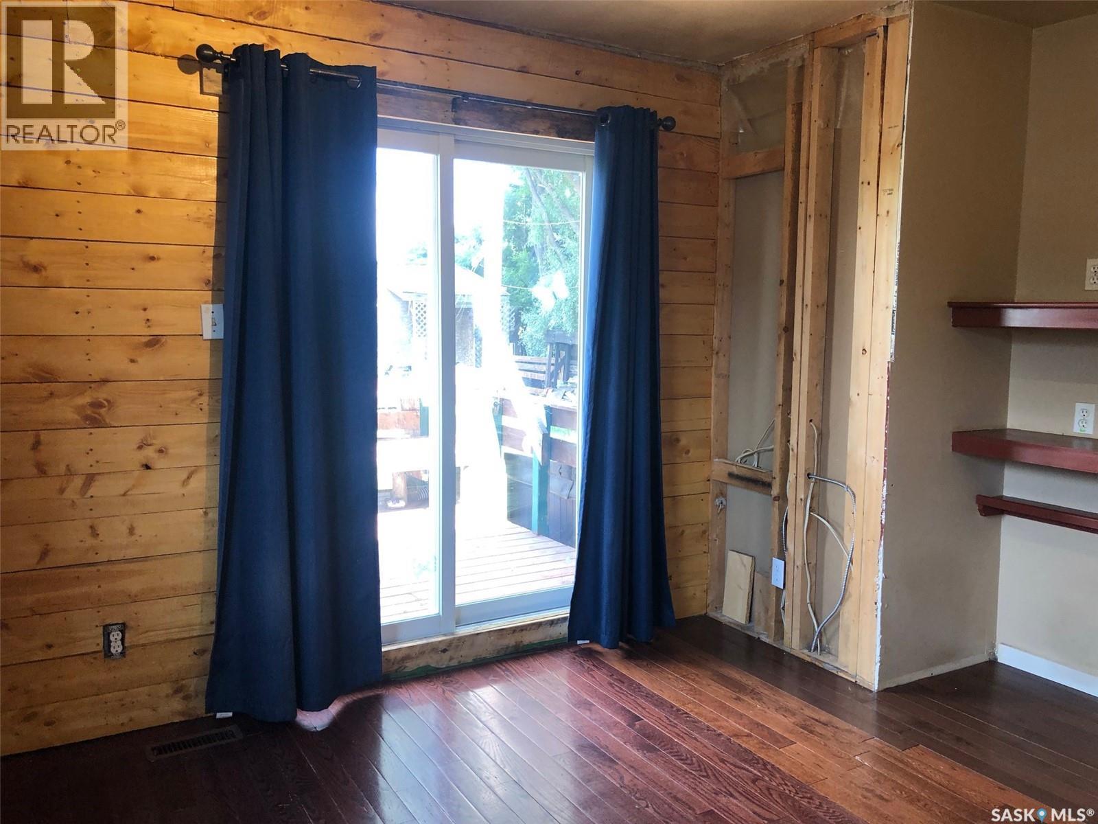 303 6th AVENUE - 32