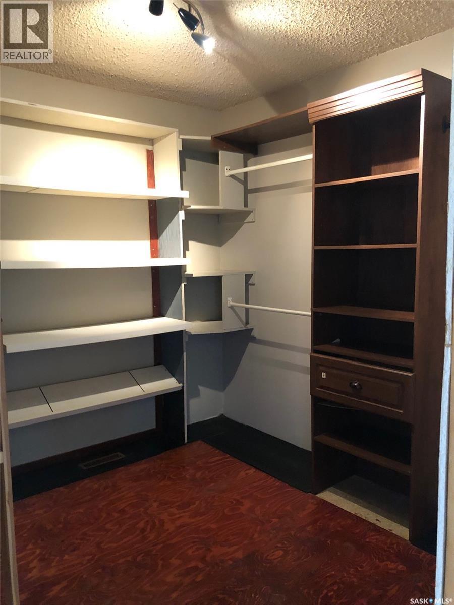 303 6th AVENUE - 33