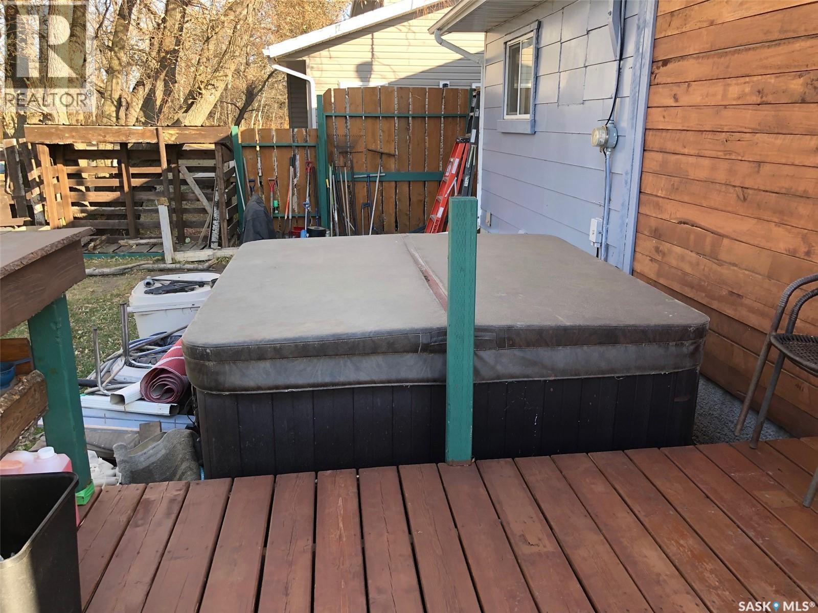 303 6th AVENUE - 5