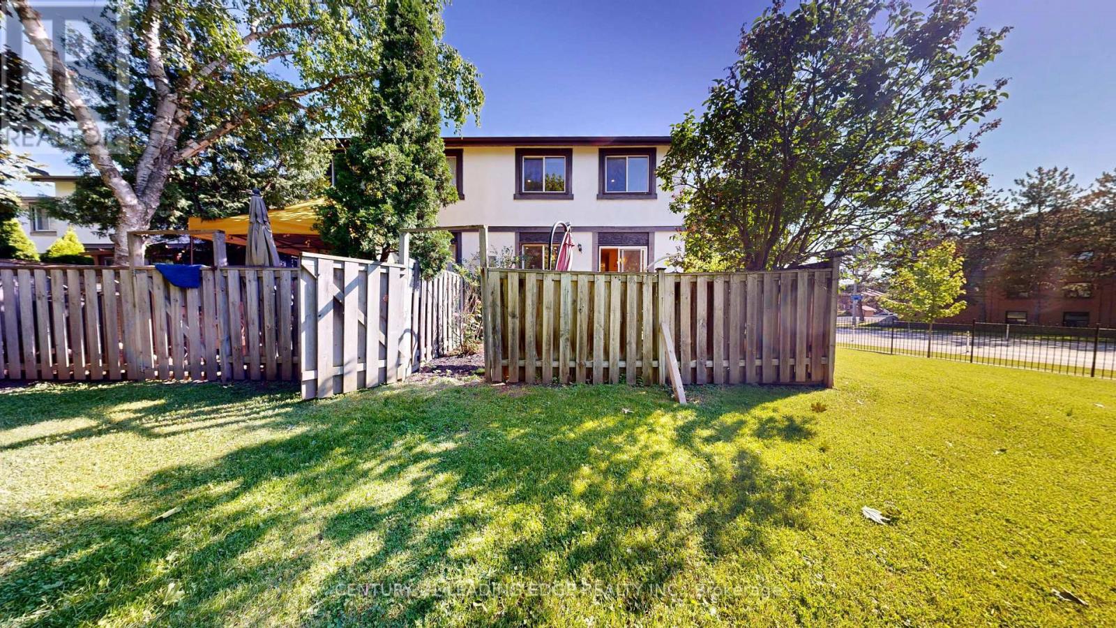 #64 2651 AQUITAINE AVENUE - 44
