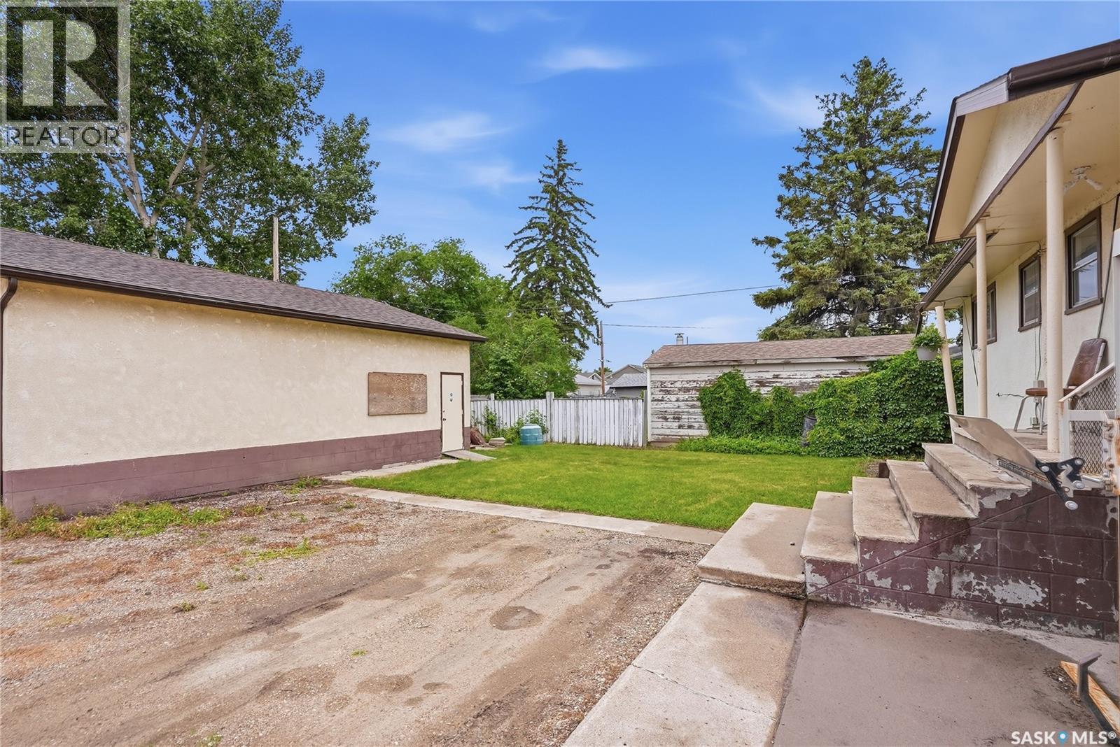 1701 C AVENUE N - 40