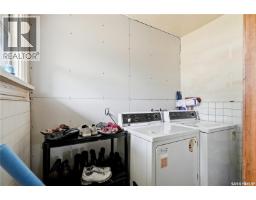1701 C Avenue N, Saskatoon, SK S7L1L6 Photo 23