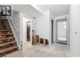 1701 C Avenue N, Saskatoon, SK S7L1L6 Photo 24
