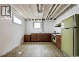 1701 C Avenue N, Saskatoon, SK S7L1L6 Photo 28