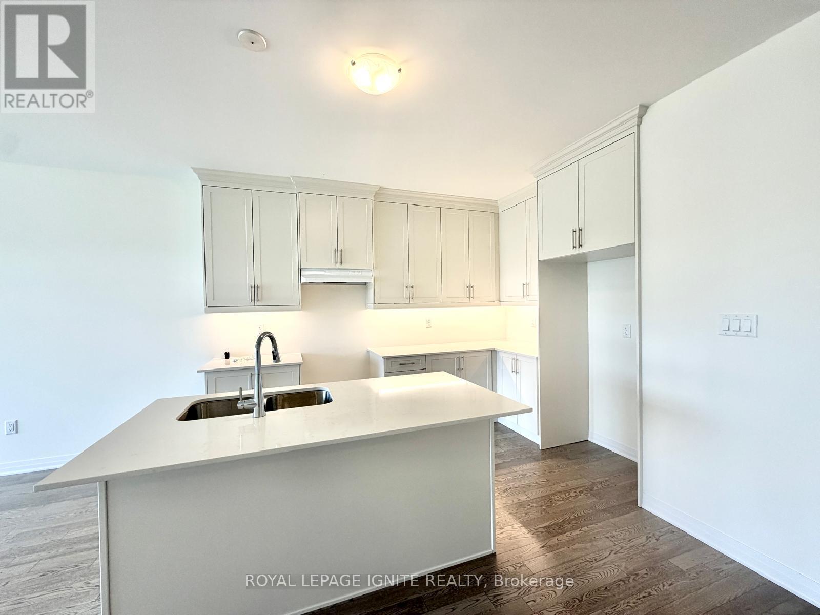 551 HUDSON STREET - 8