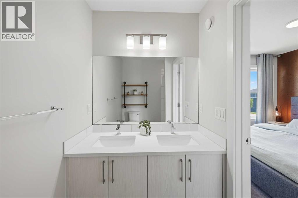 138 Homestead Boulevard NE - 32