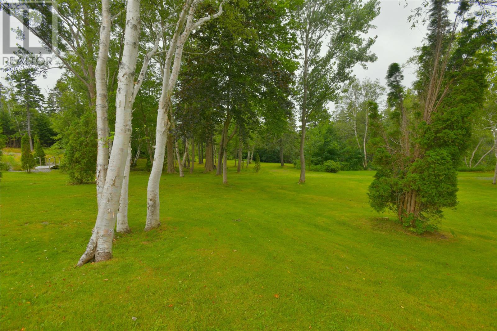 53 Lawrence Pond Road thumbnail 14