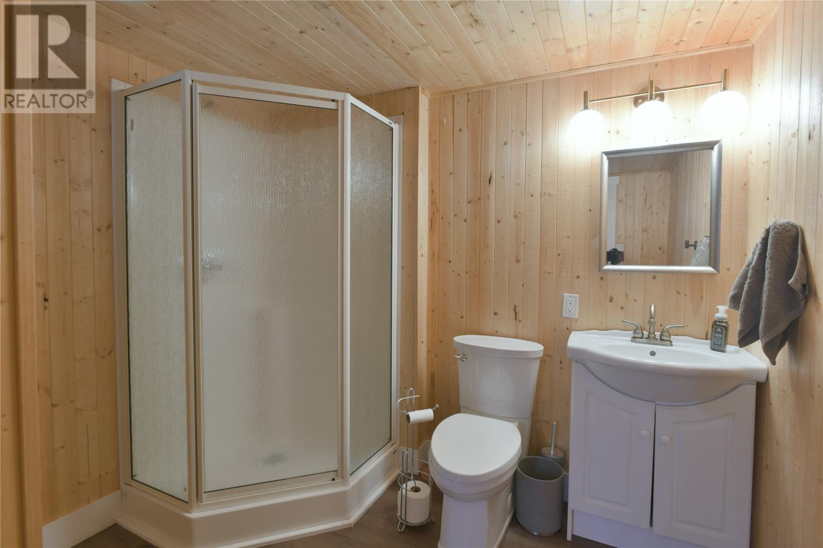 53 Lawrence Pond Road thumbnail 42