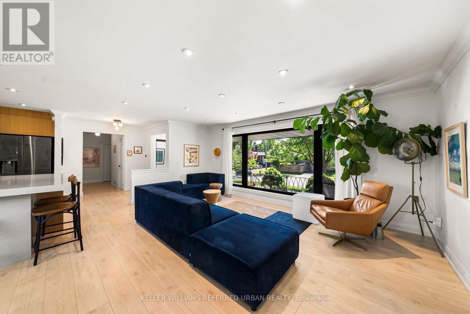 115 BONNYVIEW DRIVE - 11