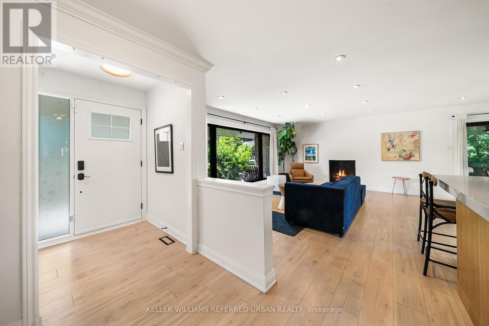 115 BONNYVIEW DRIVE - 18