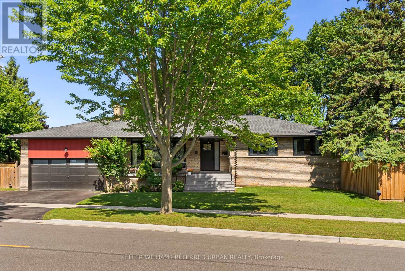 115 BONNYVIEW DRIVE - 21