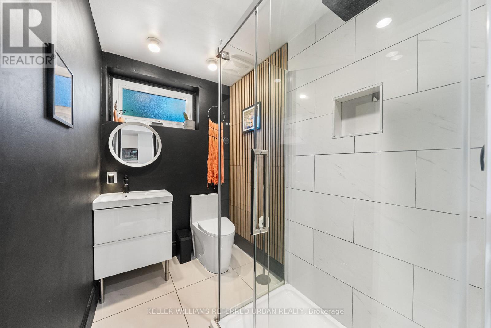 115 BONNYVIEW DRIVE - 41