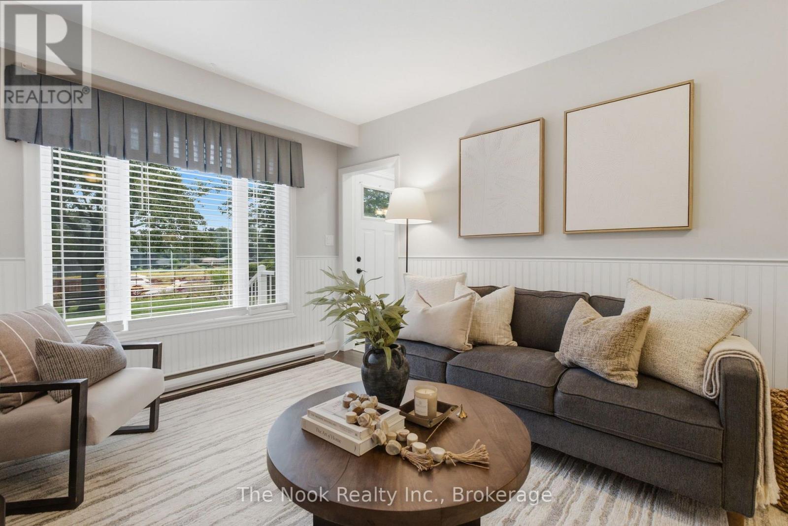 40 KEEWATIN STREET S - 12