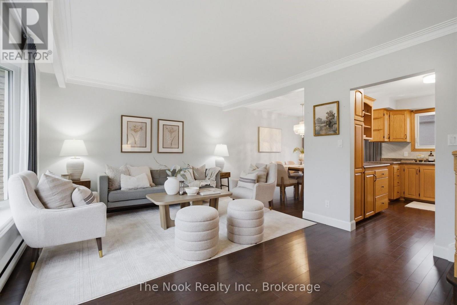 40 KEEWATIN STREET S - 16