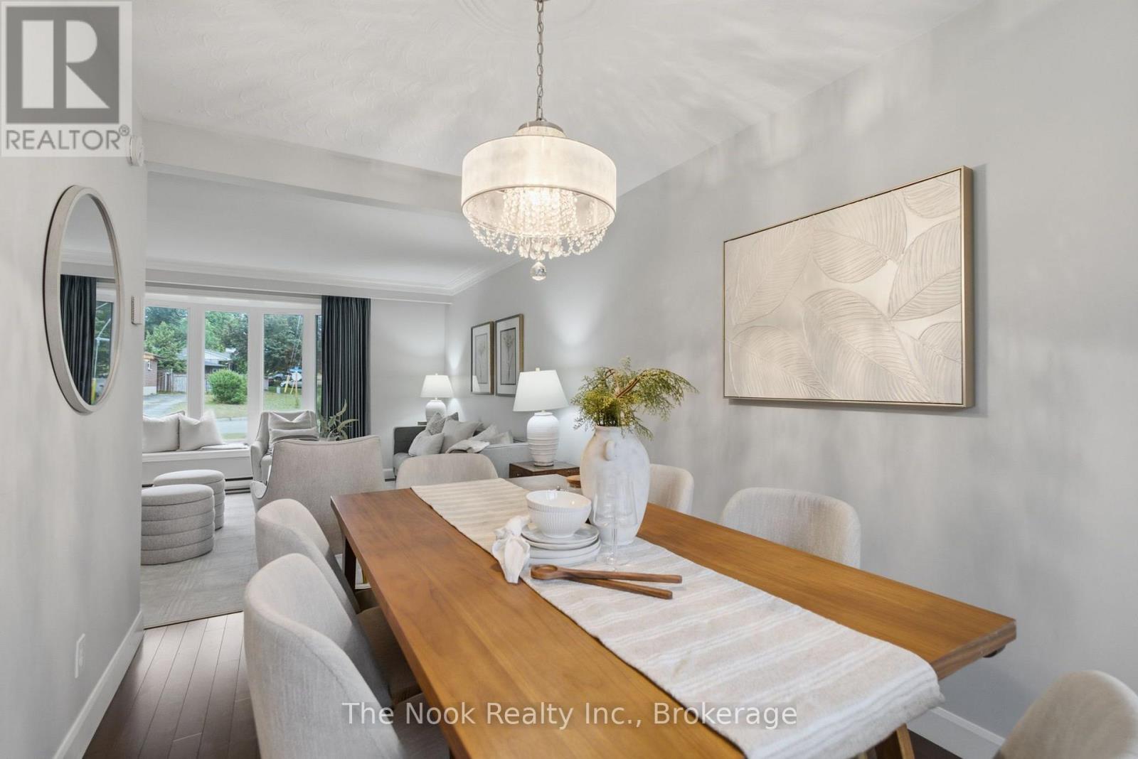 40 KEEWATIN STREET S - 25