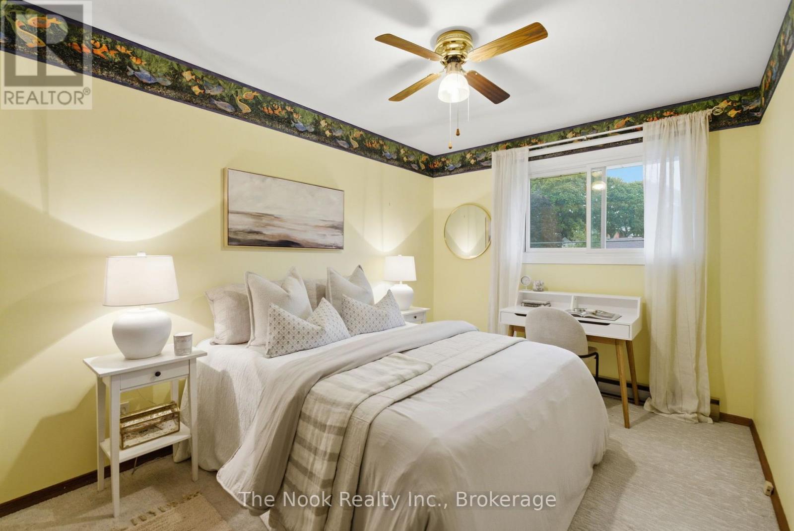 40 KEEWATIN STREET S - 34