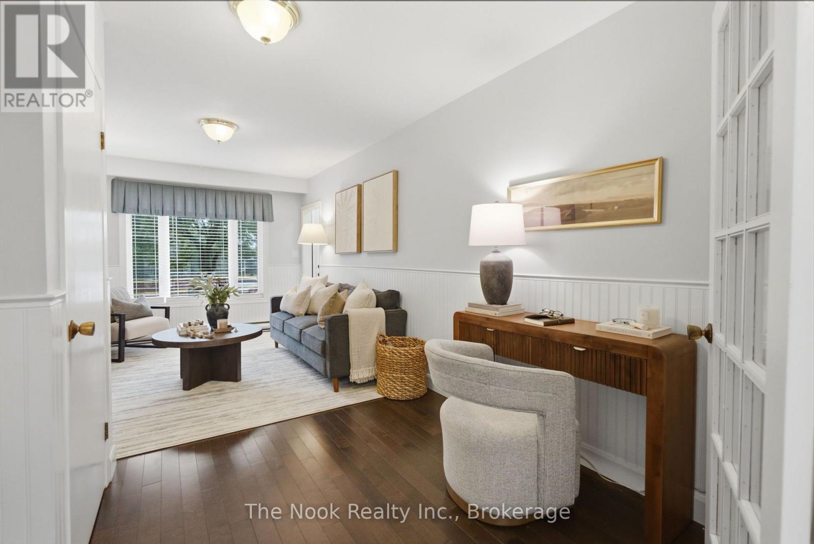 40 KEEWATIN STREET S - 6