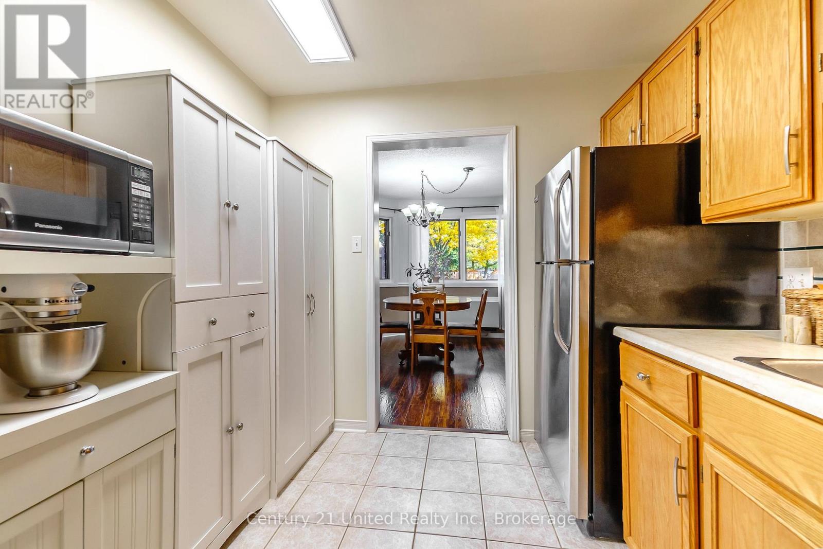 #15 36 CHAMPLAIN CRESCENT - 17