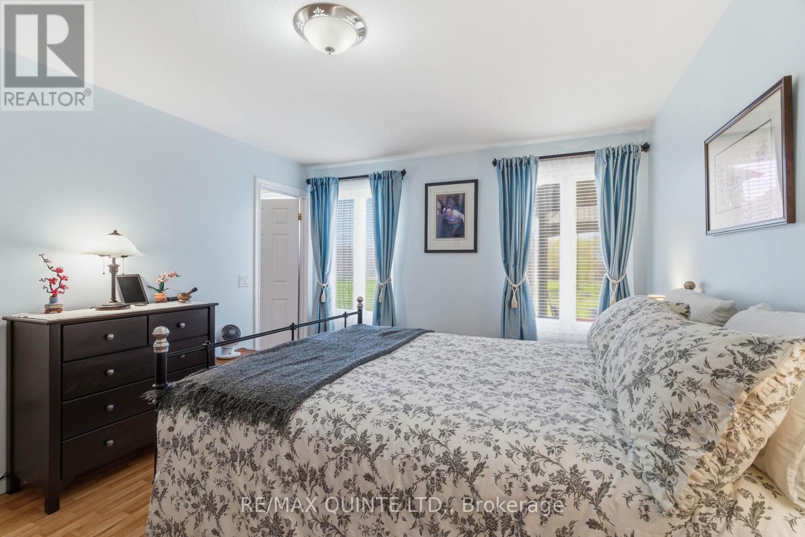 99 MCKENZIE STREET - 17