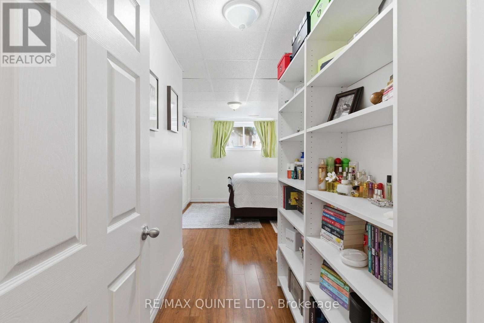 99 MCKENZIE STREET - 27