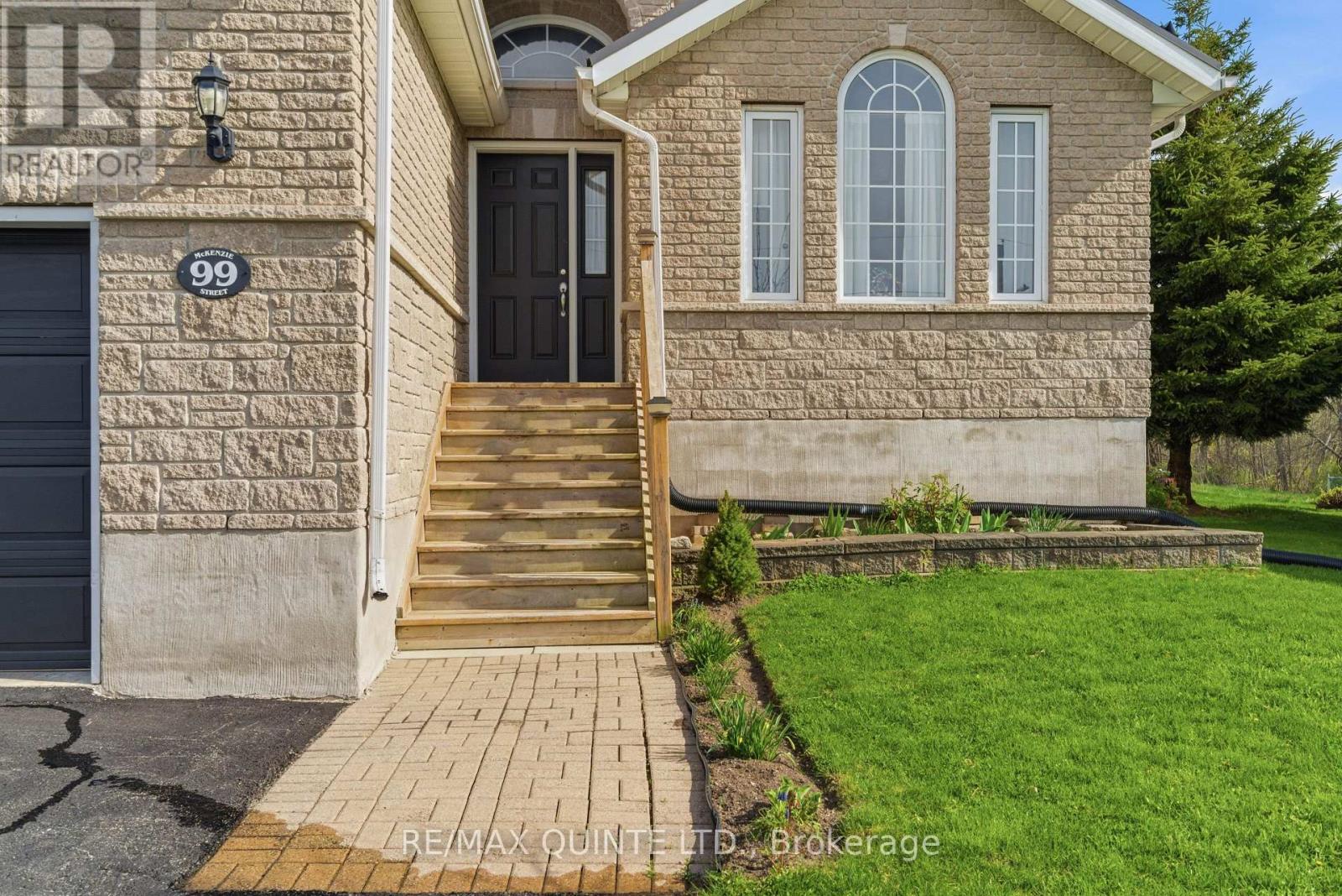 99 MCKENZIE STREET - 3