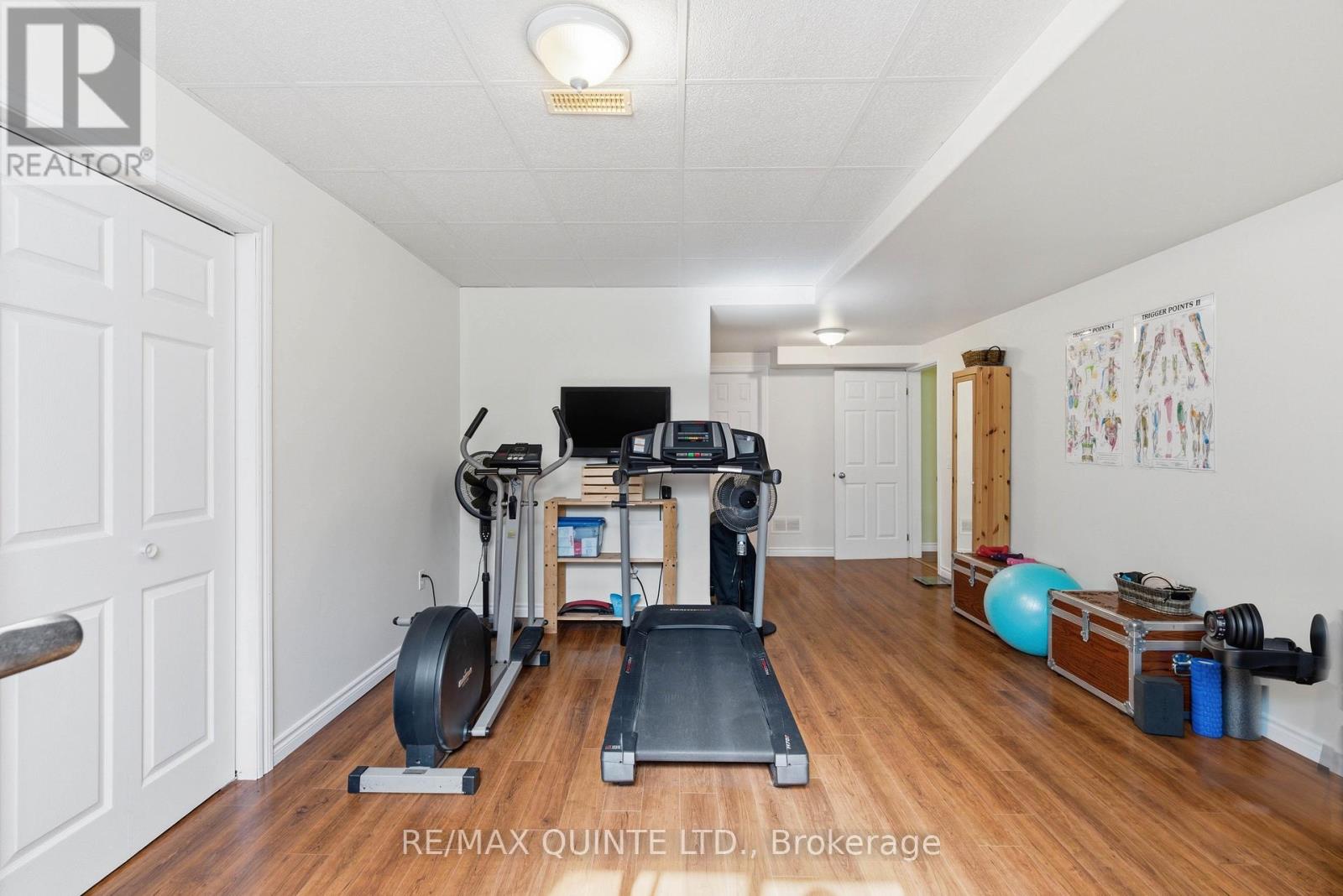 99 MCKENZIE STREET - 31