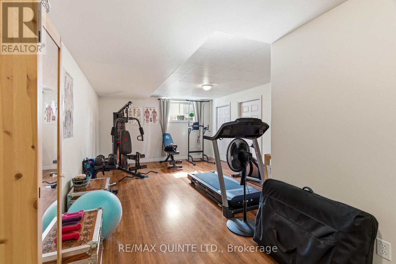 99 MCKENZIE STREET - 32