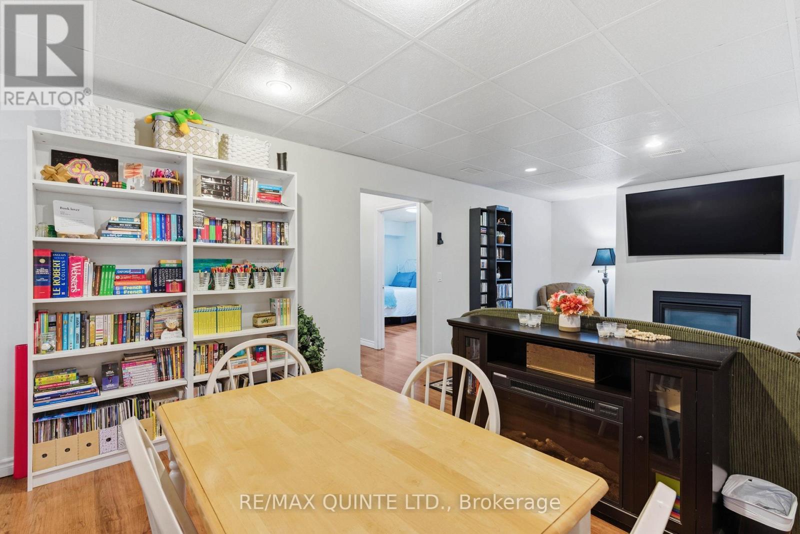 99 MCKENZIE STREET - 35