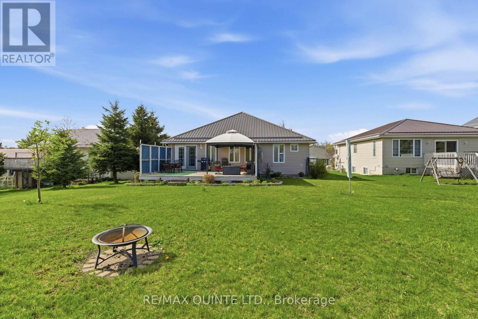 99 MCKENZIE STREET - 38