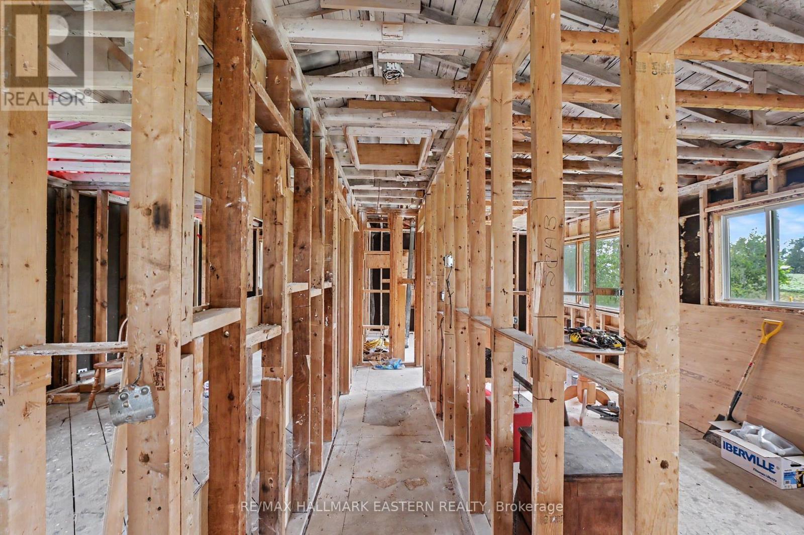 2260 BUCKHORN ROAD - 12