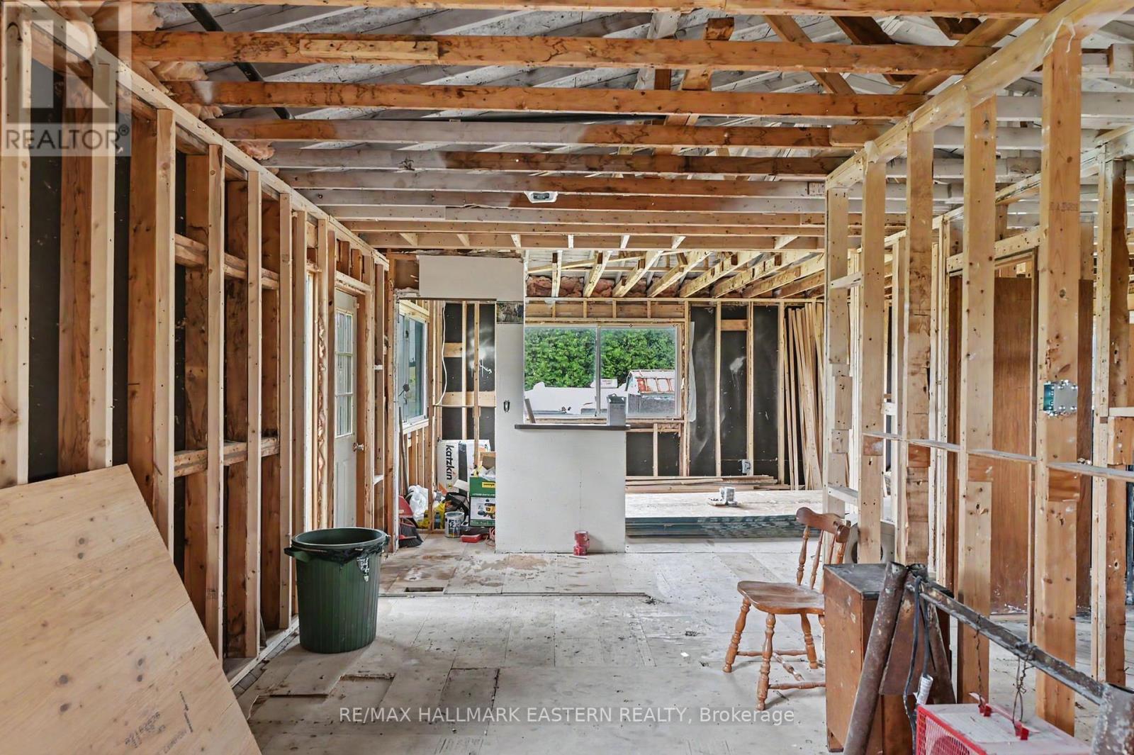 2260 BUCKHORN ROAD - 17