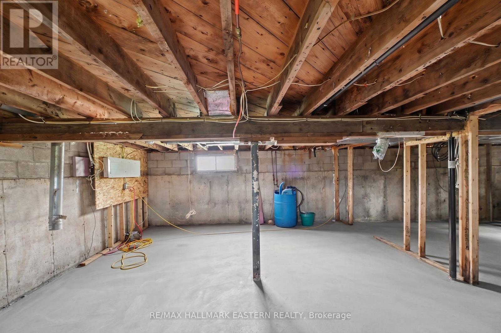 2260 BUCKHORN ROAD - 20