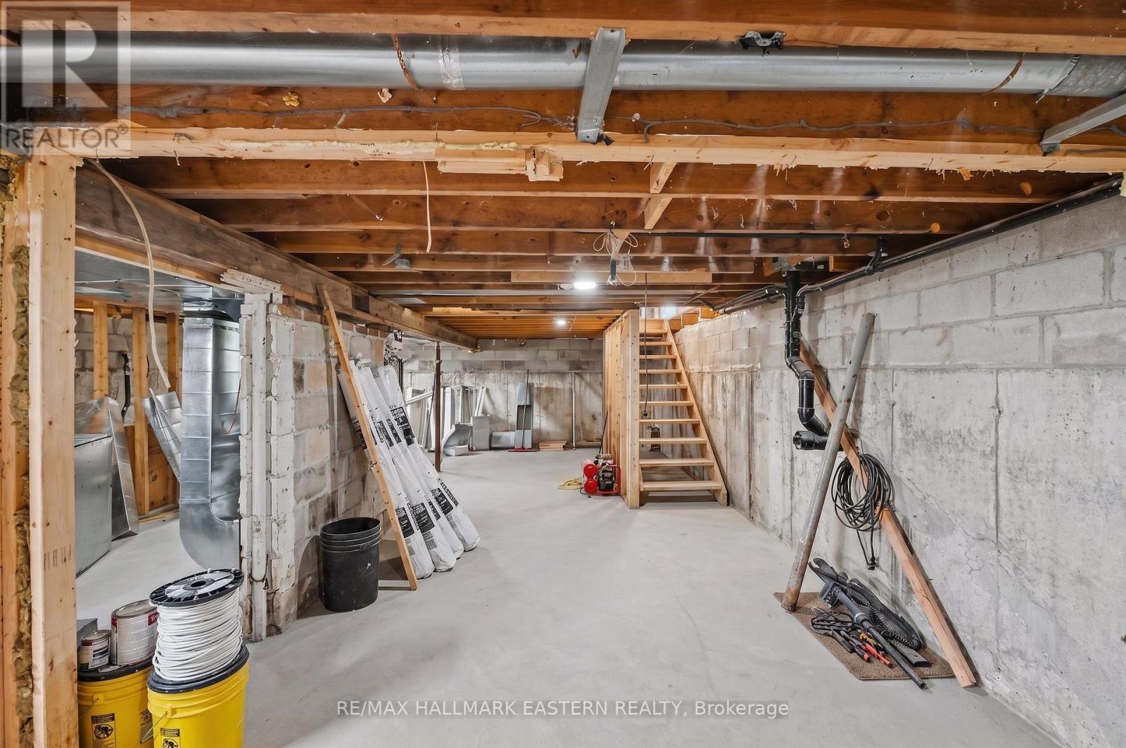2260 BUCKHORN ROAD - 21