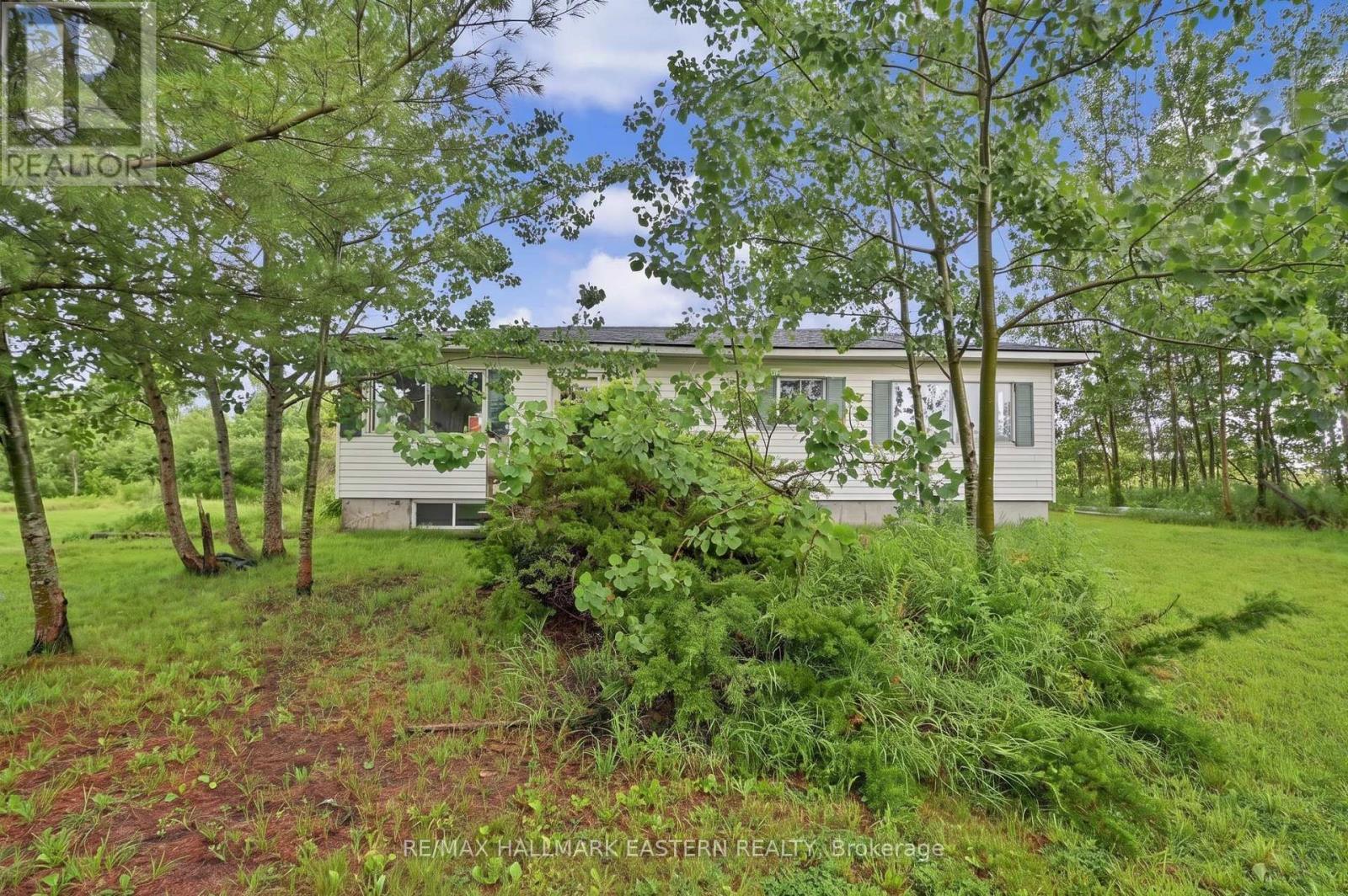 2260 BUCKHORN ROAD - 26