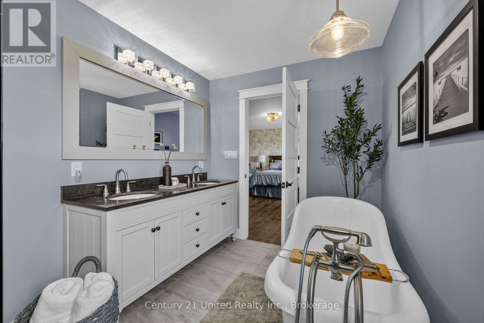 947 PAYNE LINE - 23