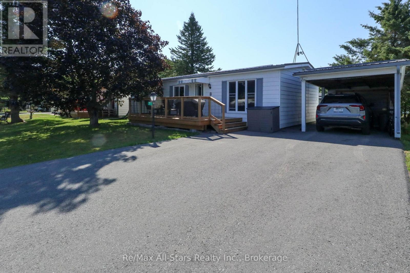 7 CEDAR STREET - 1