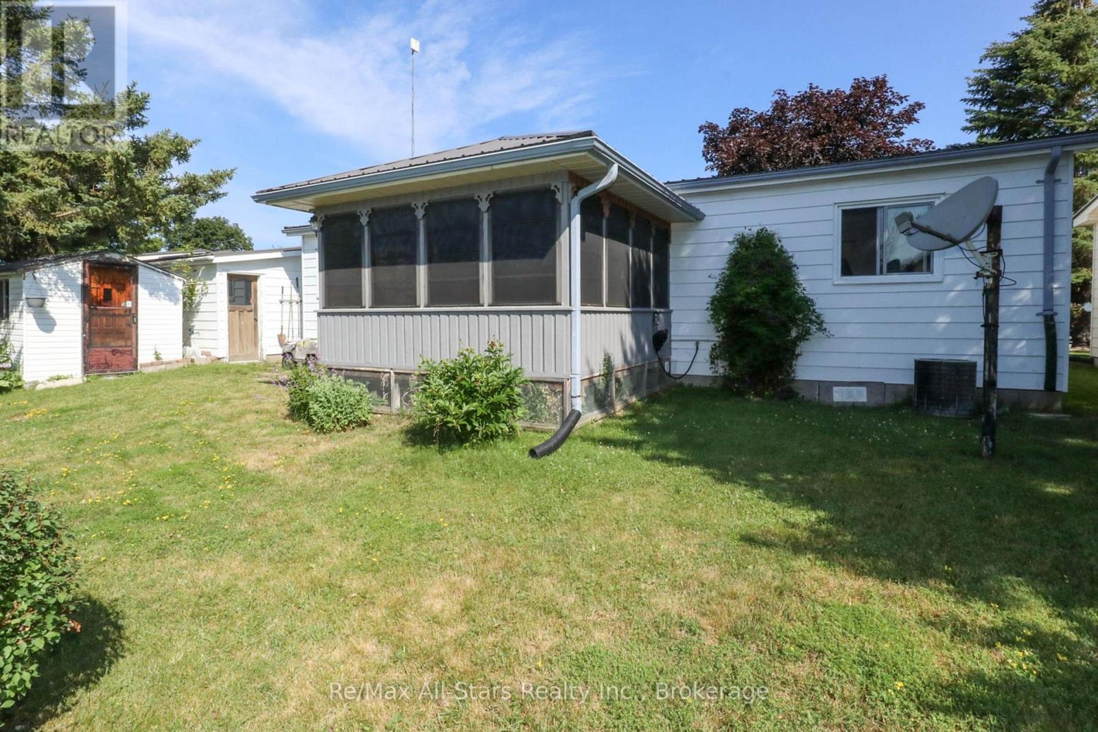 7 CEDAR STREET - 2
