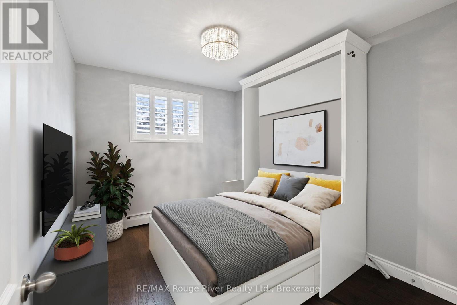 #11 242 DARCY STREET - 20