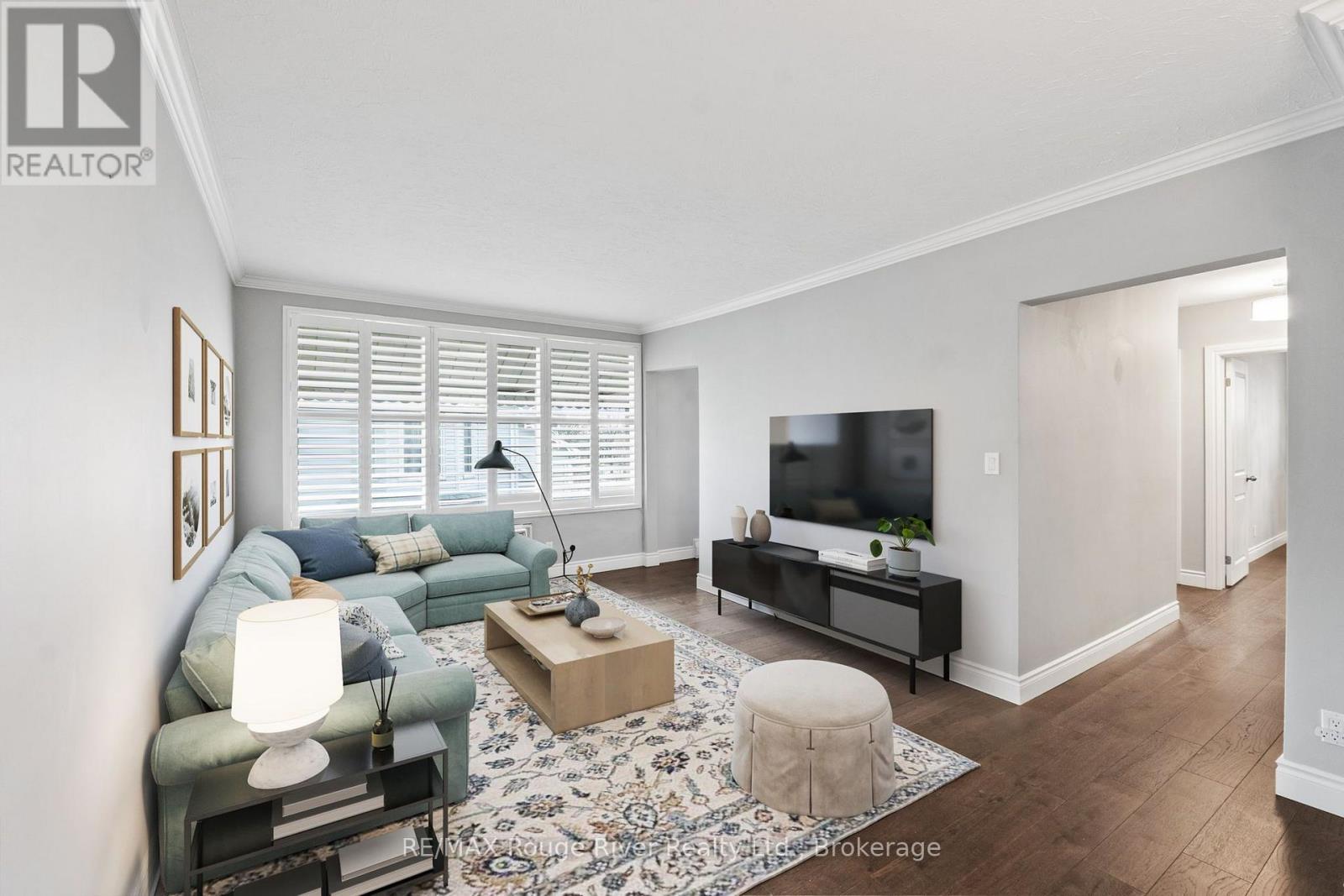 #11 242 DARCY STREET - 7