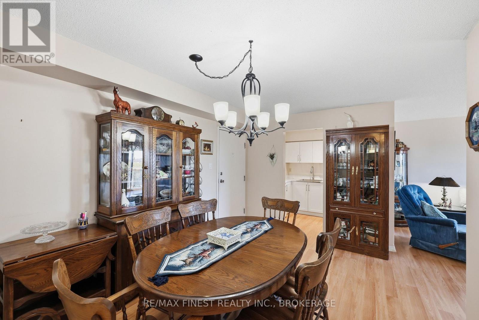 #610 745 DAVIS DRIVE - 12