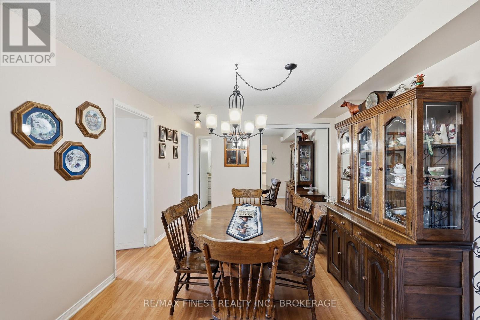 #610 745 DAVIS DRIVE - 13