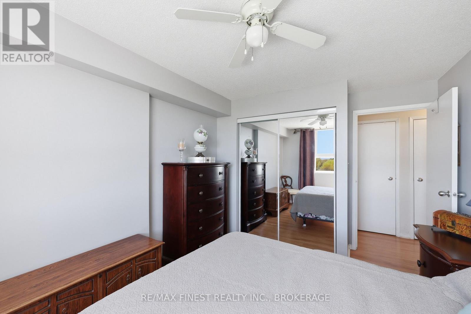 #610 745 DAVIS DRIVE - 22