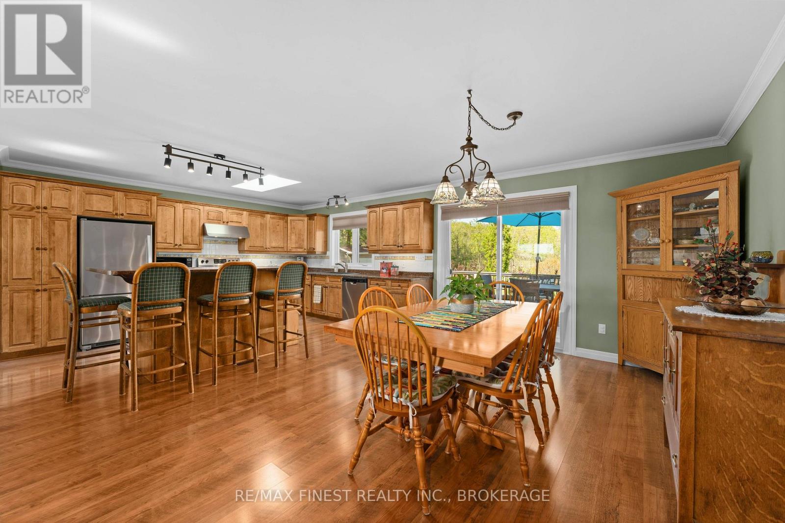 14 SUNSET LANE - 12
