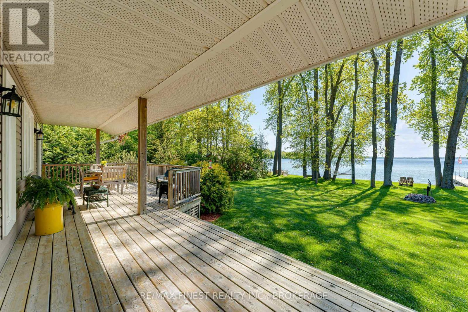 14 SUNSET LANE - 33