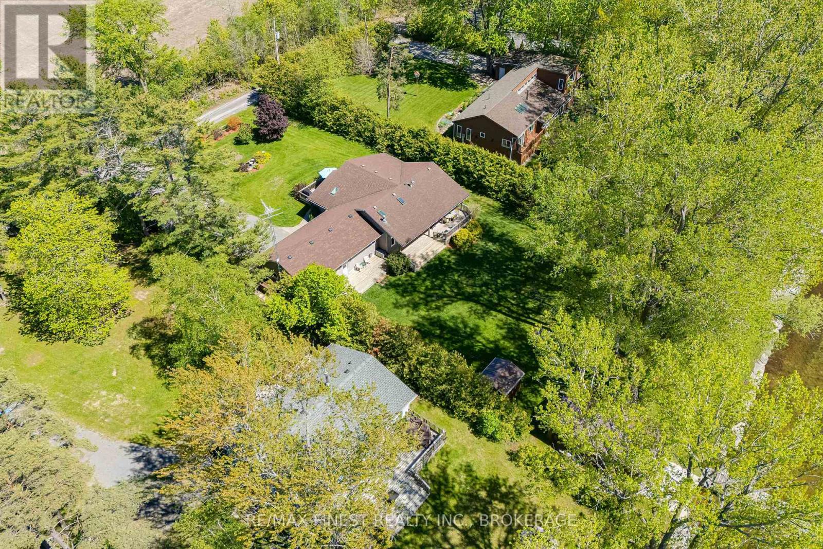 14 SUNSET LANE - 44