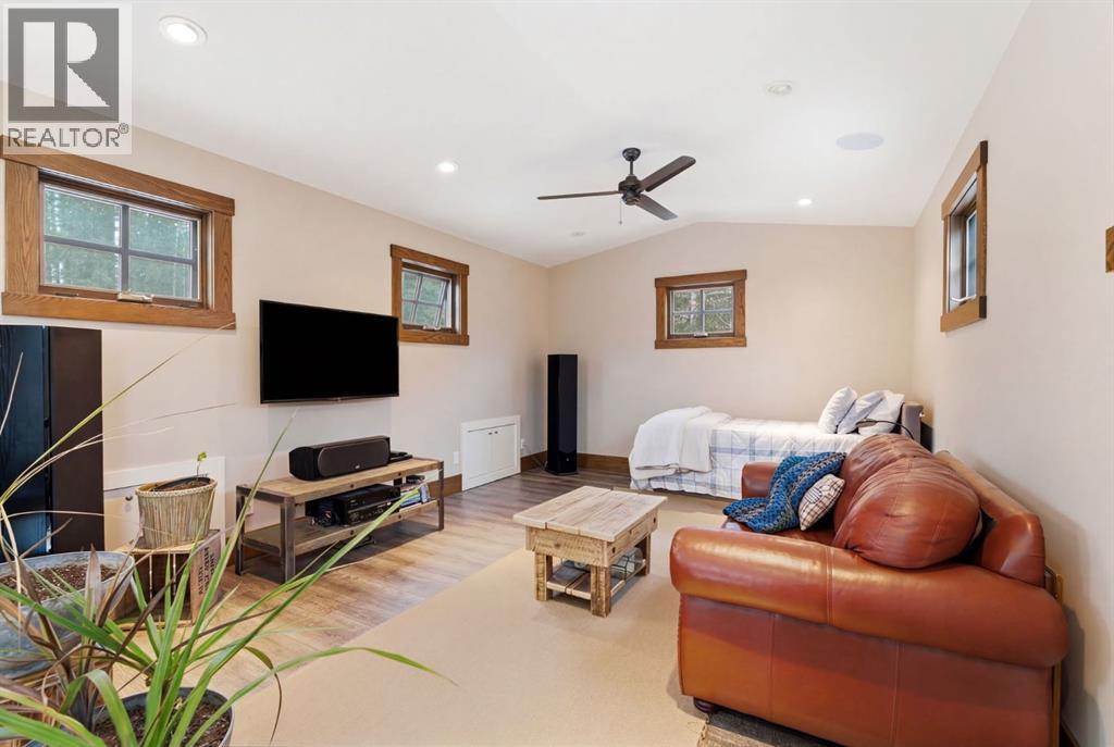 5443 Township Road 302 - 29