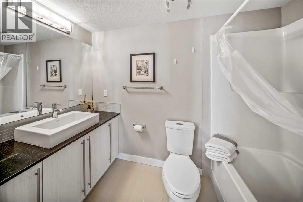#3415 11 Mahogany Row SE - 10