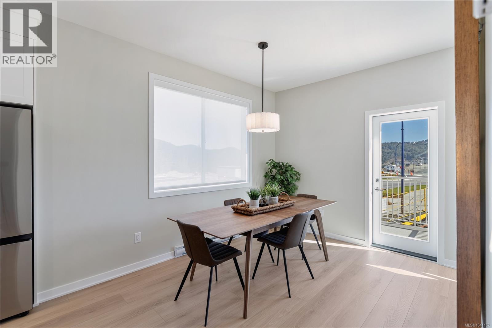 2864 Apex Close - 6