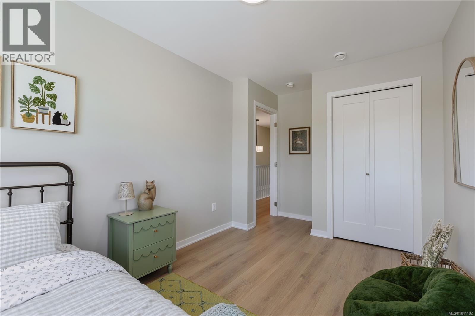 2864 Apex Close - 16