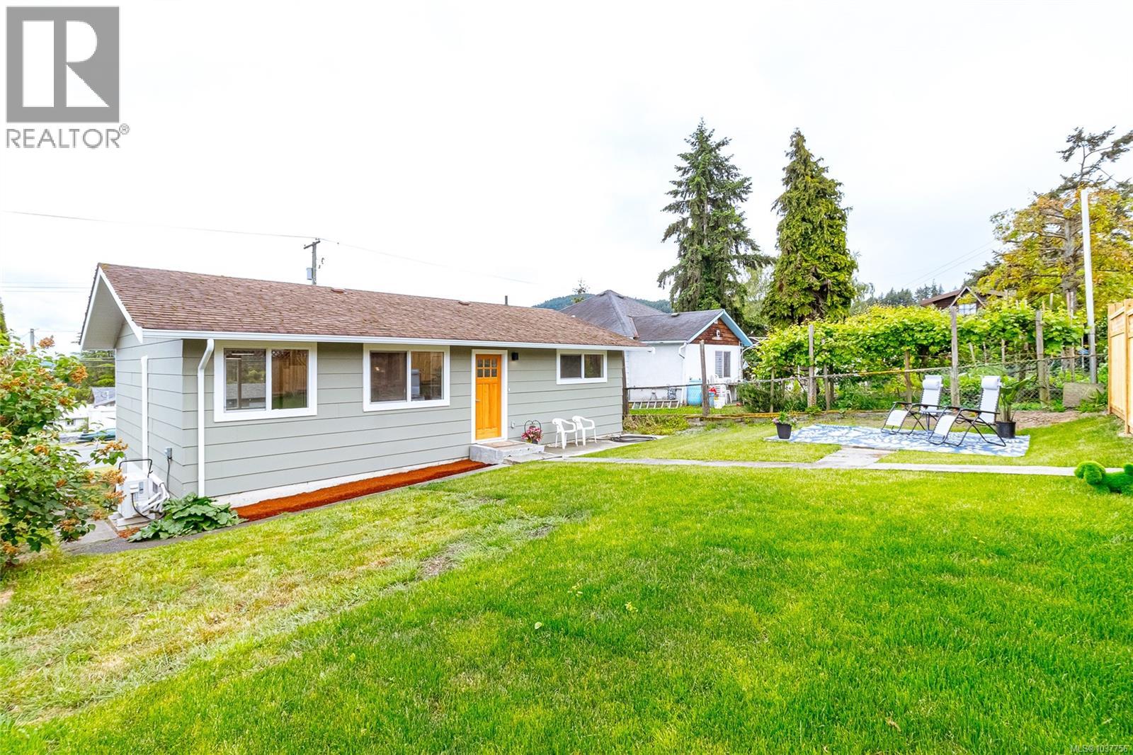 8082 York Ave, Crofton